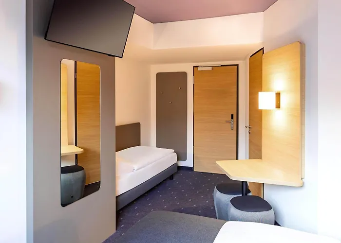 Düsseldorf-city Hotel 3*